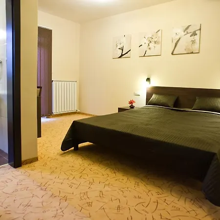 Kastiel ולקי קרטיש